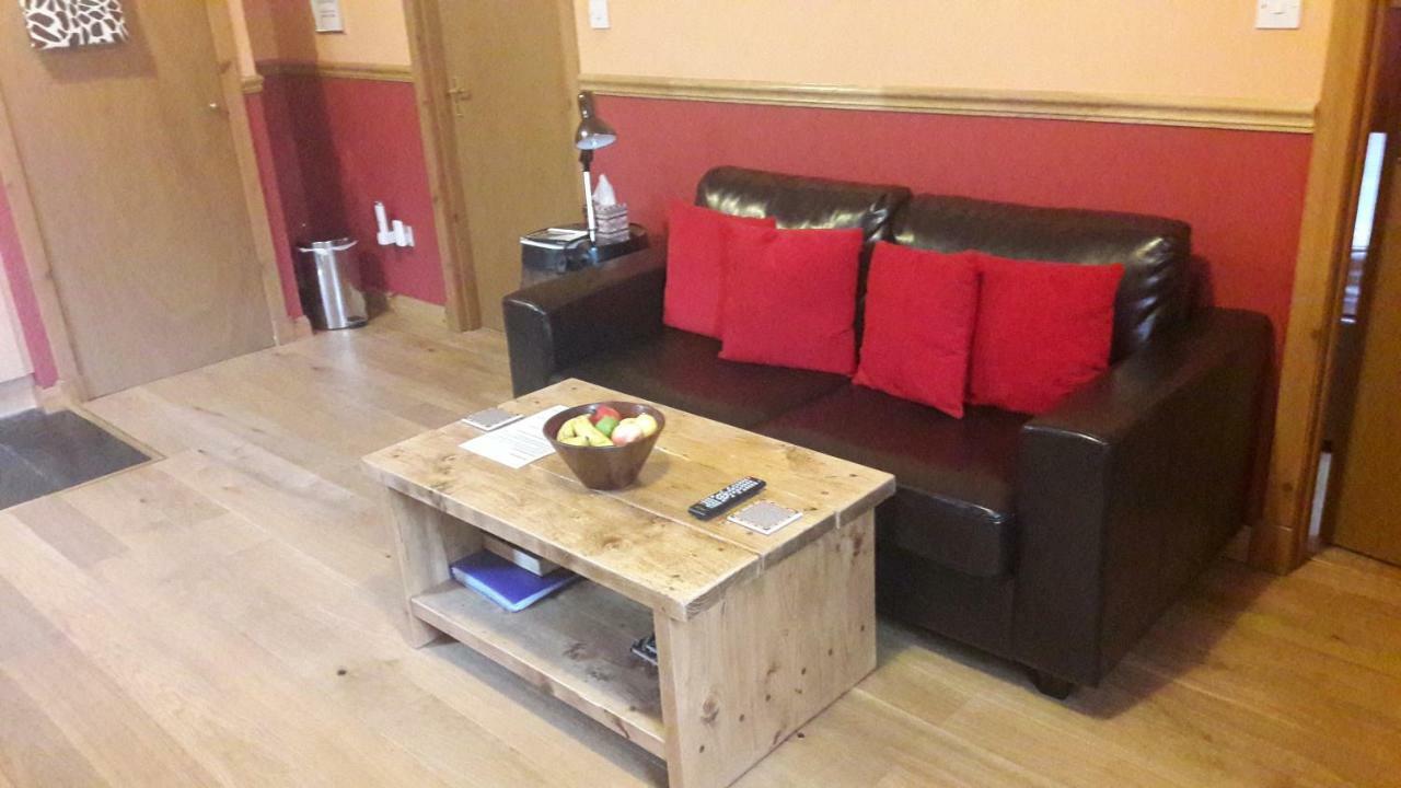 Leven And Linnhe Apartments, West Highland Way Holidays Kinlochleven Esterno foto