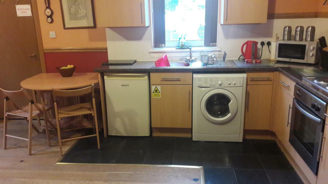 Leven And Linnhe Apartments, West Highland Way Holidays Kinlochleven Esterno foto