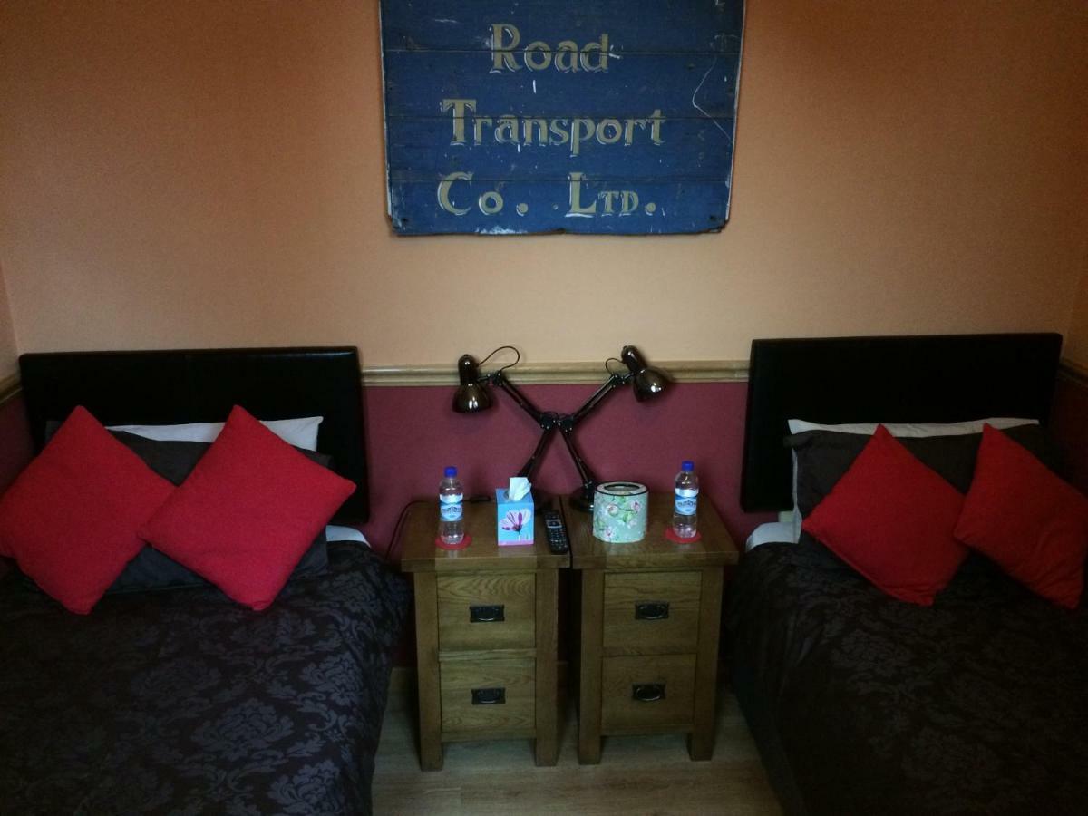 Leven And Linnhe Apartments, West Highland Way Holidays Kinlochleven Esterno foto