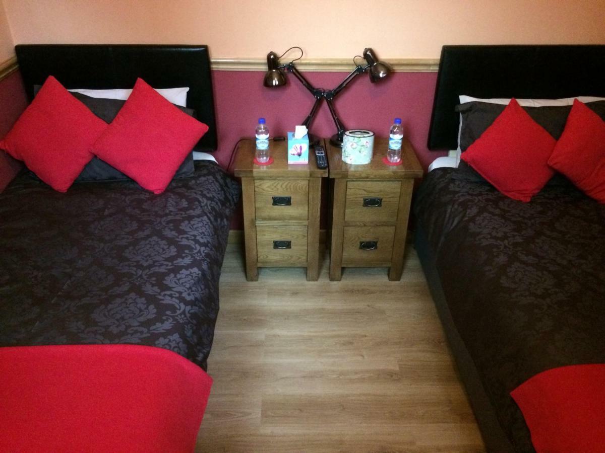 Leven And Linnhe Apartments, West Highland Way Holidays Kinlochleven Esterno foto